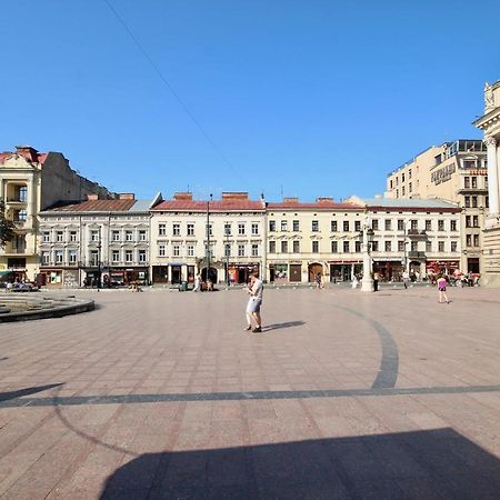 Romantic Lux Vivaldi Suite Svobode Avenue 39 Львов Экстерьер фото