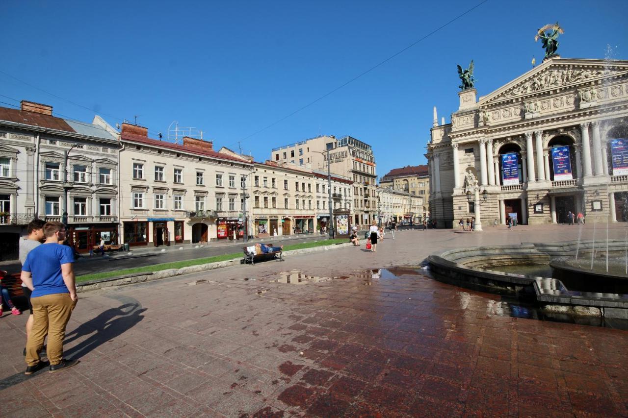 Romantic Lux Vivaldi Suite Svobode Avenue 39 Львов Экстерьер фото
